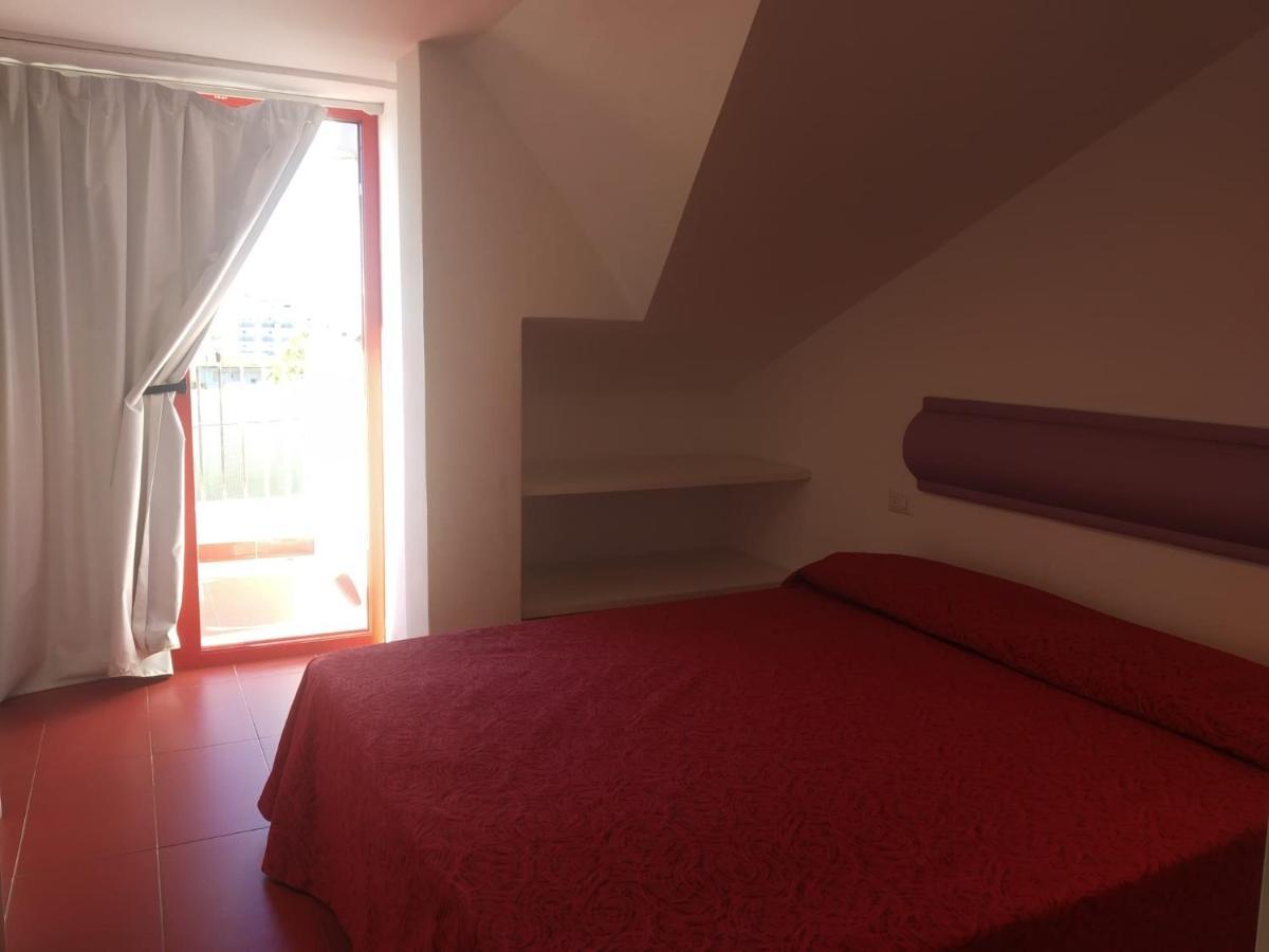 Hotel Residenza Giardino Bellaria-Igea Marina Esterno foto