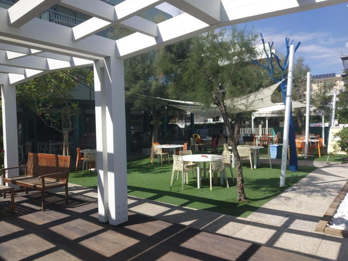Hotel Residenza Giardino Bellaria-Igea Marina Esterno foto