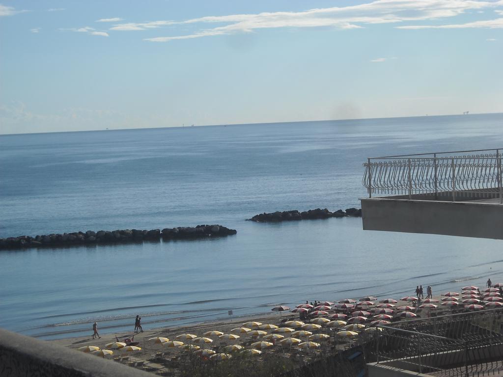 Hotel Residenza Giardino Bellaria-Igea Marina Esterno foto