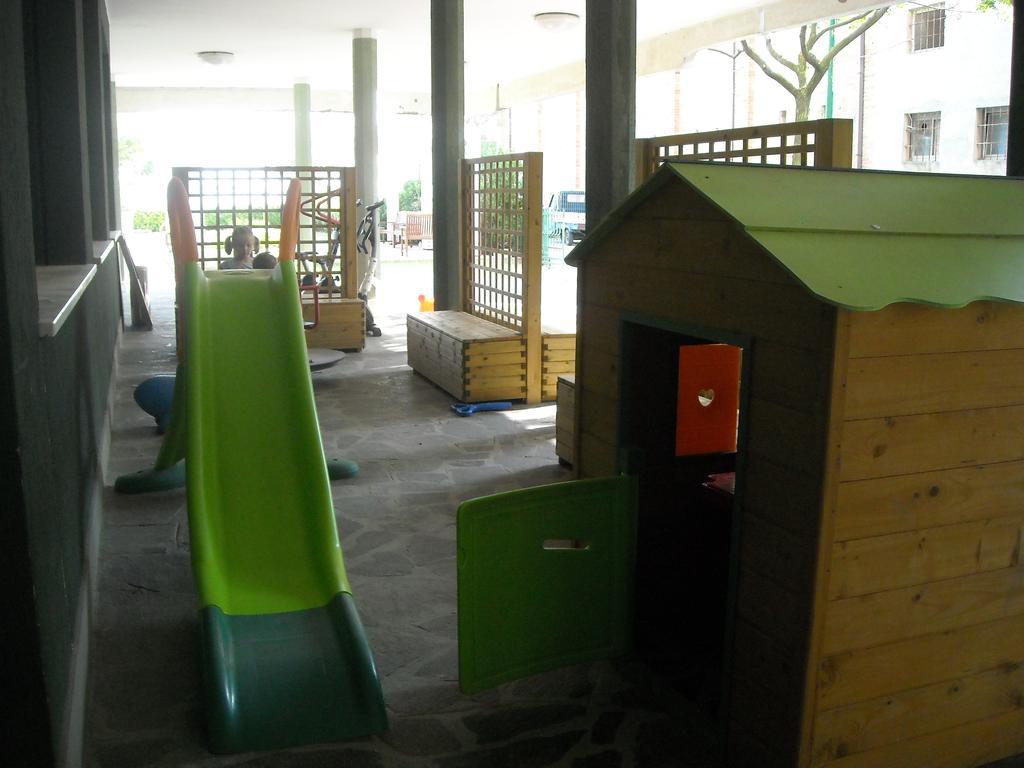 Hotel Residenza Giardino Bellaria-Igea Marina Esterno foto