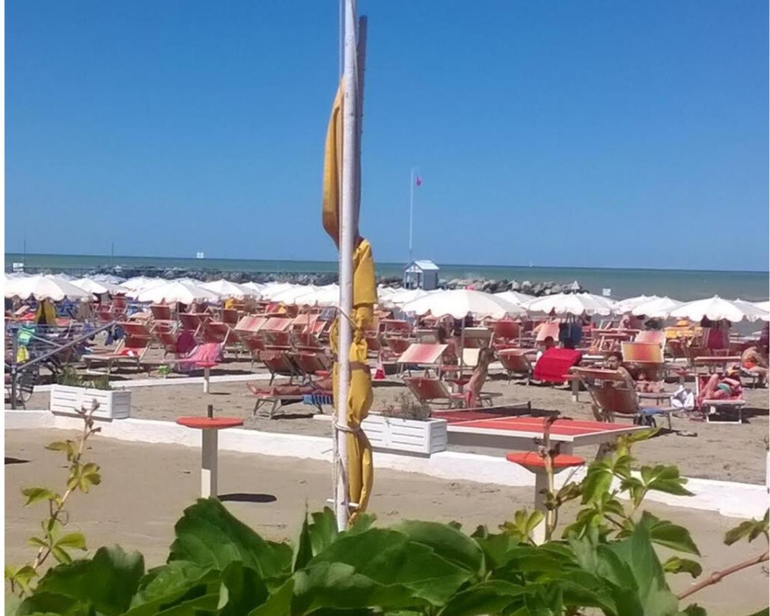 Hotel Residenza Giardino Bellaria-Igea Marina Esterno foto